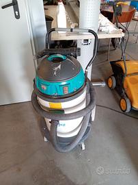 aspiratore liquidi e solidi 
