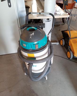 aspiratore liquidi e solidi 