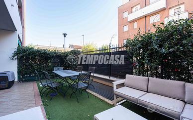 BILOCALE IN CLASSE A CON GIARDINO
