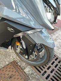 Frecce anteriori Kymco ak 550