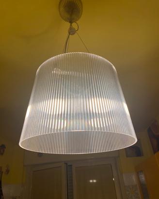 Lampadario Gè di Kartell trasparente
