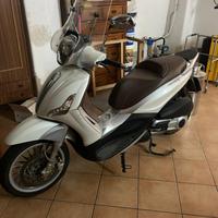 Piaggio Beverly 300