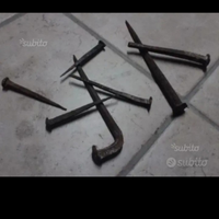 Chiodi in ferro battuto