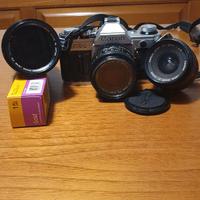 Macchina fotografica analogica canon AE-1