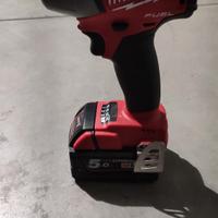 Avvitatore a impulsi Milwaukee M18  