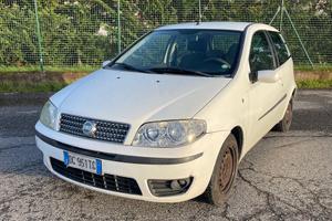 Fiat Punto 2007 Neopatentato