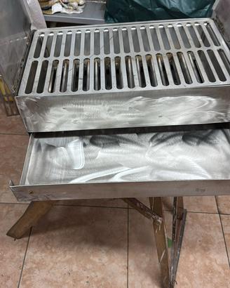 Barbecue in acciaio