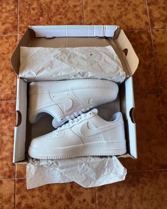 Nike Air Force 1 White
