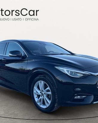 INFINITI Q30 1.5d DCT Premium