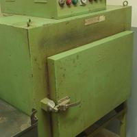 Forno per l'essiccamento dall'umidità degli elett.