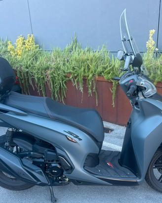 Honda SH 350 Sport 2025