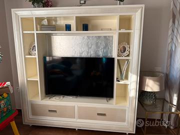 Parete  attrezzata mobile tv