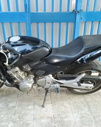 Honda hornet 600