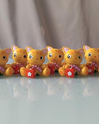 8 statuine decorative in serie