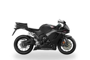 Honda CBR 600 RR 2026 *Passaggio e accessori incl*