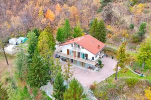 BIFAMILIARE A GIAVENO