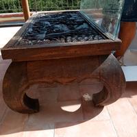 Tavolino in legno massello