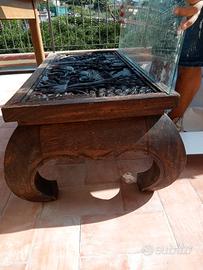 Tavolino in legno massello