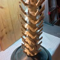 Scolabottiglie in plastica con 81 posti