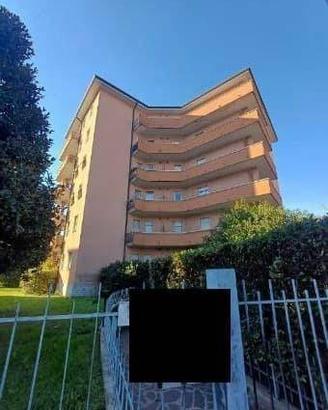 Immobile in asta di 73 m² con 2 locali a Brescia