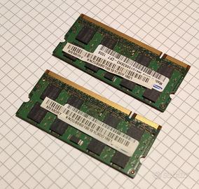 Due banchi memoria 2GB PC portatile