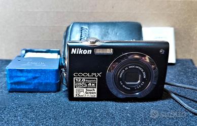 fotocamera NIKON S4000