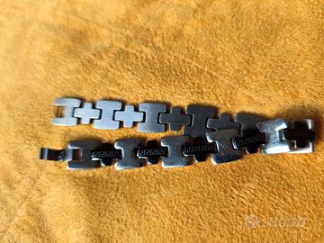 Bracciale in metallo