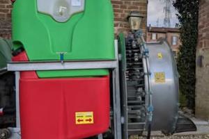 Atomizzatore portato 