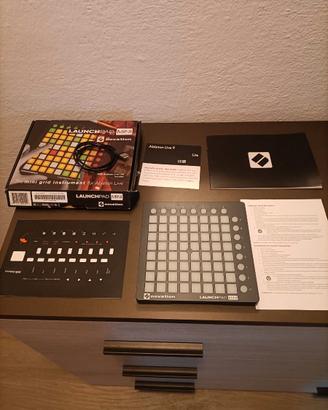 Launchpad mini dj set
