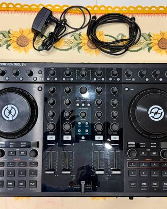 Traktor Kontrol S4 MK1 + 2 Kontrol F1 + trolley