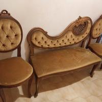 Poltroncine e divano