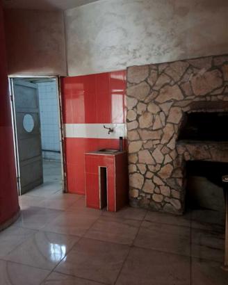 Locale pizzeria