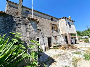 Villa di 118 m² con 3 locali a San Giorgio a Liri