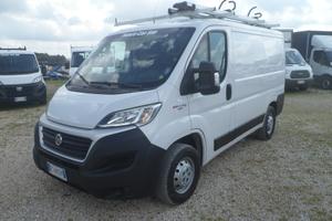 Fiat Ducato furgone tetto basso attrezzato