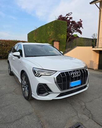 Q3 45 TFSI 230cv quattro S-Line 20" Bianco Ghiacci