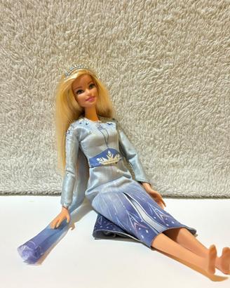 Barbie Frozen regina dei ghiacci.