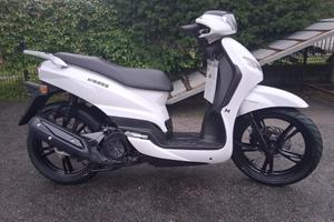 SCOOTER PEUGEOT KISBEE 125cc WHITE