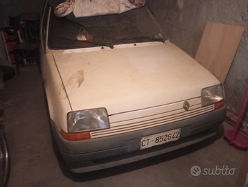 Renault 5 anno 89 unico proprietario