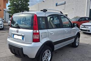 Fiat Panda 1.3 MJT 16V DPF 4x4 Climbing