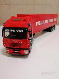 Modellini dei Vigili del Fuoco Italiani