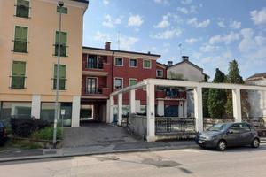 Appartamento di 163 m² con 4 locali e box auto dop