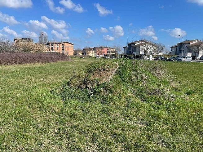 Immobile in asta di 1989 m² a Bagnolo San Vito - Vista 3