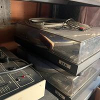 Vari oggetti antichi