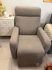 Poltrona reclinabile elettronica