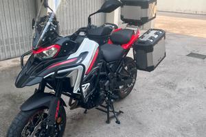 Benelli trk 702x