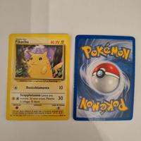 carta Pokemon Pikachu rara