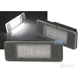 LUCI TARGA A LED NISSAN QASHQAI JUKE NAVARA MERCED