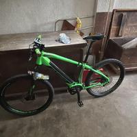 Atala cross