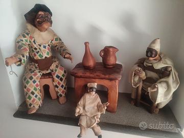 Pulcinella e arlecchino statue terracotta 