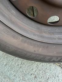 Cerchi con gomme 195/60 r 15